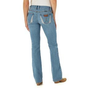 WRANGLER WOMEN'S RETRO SADIE BOOT CUT JEAN Size 3x36